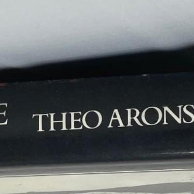 Princess Alice - Countess of Athlone, Theo Aronson