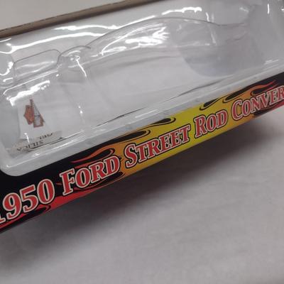 Harley-Davidson 1954 Ford Convertible Die Cast Street Rod with Box (#5)