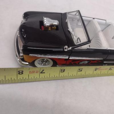 Harley-Davidson 1954 Ford Convertible Die Cast Street Rod with Box (#5)