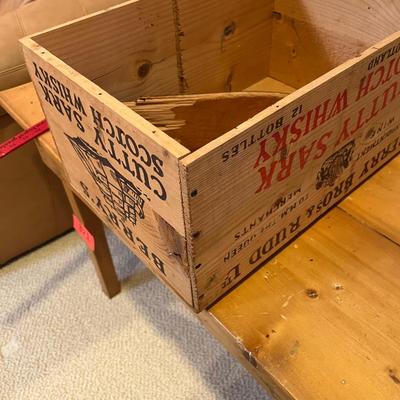 Cutty Sark Scotch box
