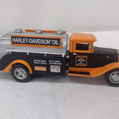 Harley-Davidson 1934 Oil Tanker Die Cast with Box (#7)
