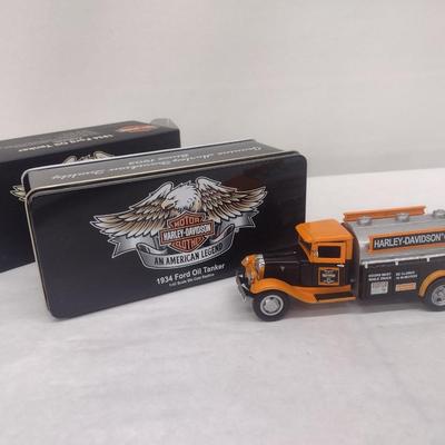 Harley-Davidson 1934 Oil Tanker Die Cast with Box (#8)