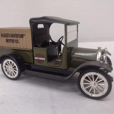 Harley-Davidson 1916 Studebaker Pickup Die Cast Coin Bank with Box (#13)