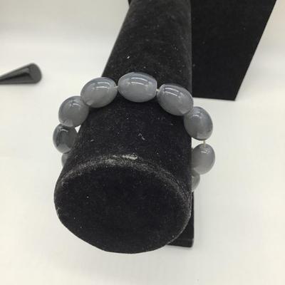 Gray beaded bracelet