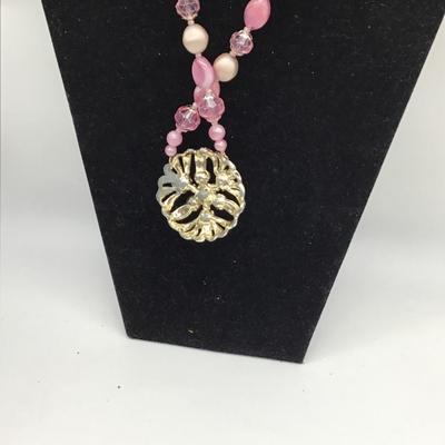 Lara Noel Hill pink necklace