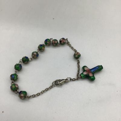 Green cross beaded bracelet