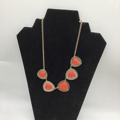 Coral colored fashion Necklace