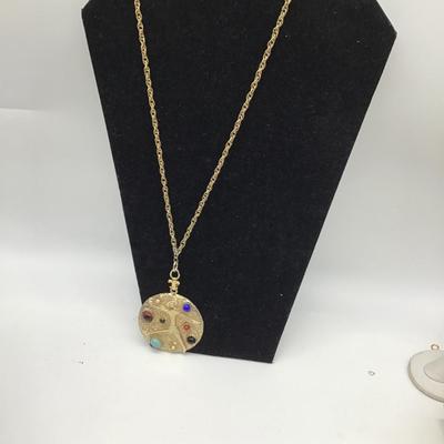 Designed pendant gold toned necklace