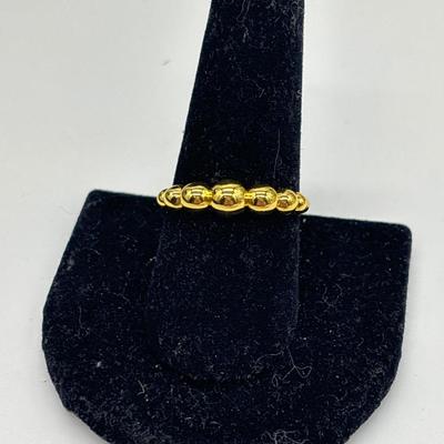 Gold toned ring