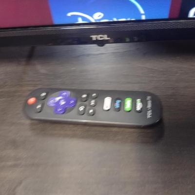 TCL Roku TV Flat Screen Television- Approx 31"- Item is in Working Condition- Model 32S335