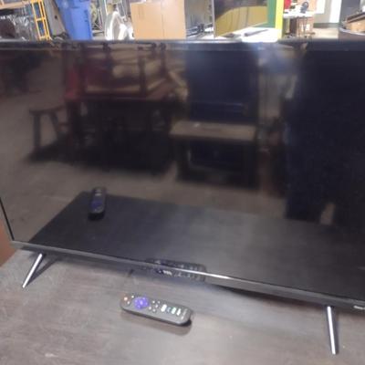 TCL Roku TV Flat Screen Television- Approx 31"- Item is in Working Condition- Model 32S335