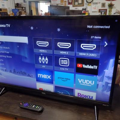 TCL Roku TV Flat Screen Television- Approx 31"- Item is in Working Condition- Model 32S327