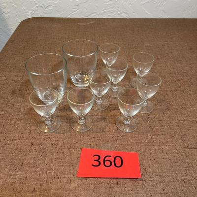 Assorted liquor glasses