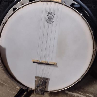 Deering Banjo Company Banjo with Soft Case and Shoulder Strap- The Goodtime Two Model