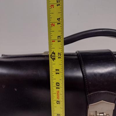 Brooks Brothers Leather Executive Carry Bag with Key