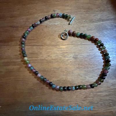 BEADED NECKLACE