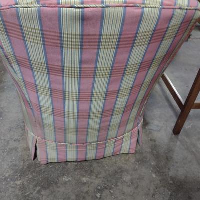 Upholstered Stationary Sitting Chair