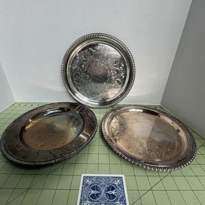 Pair of 3 Vintage Plates