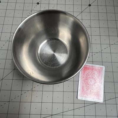 Leonard Gravy Bowl with Attached Saucer & 2 Silver Plated Dish