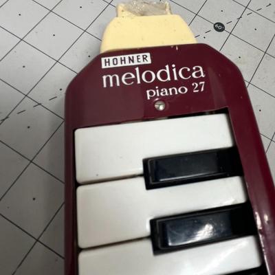 Hohner Melodica Piano 27 including case