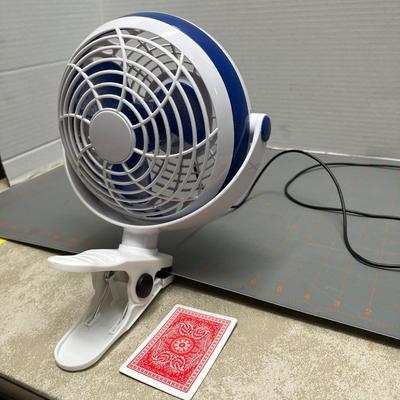  Desk Fan, Single Speed Setting