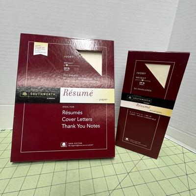 Cotton Resume Paper & Plastic Sheet Protectors Leather File
