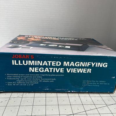 Jobarâ€™s Illuminated Battery Powered Magnifying Negative Viewer