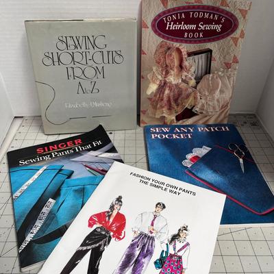 12 Type of Books about Sewing