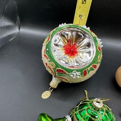 40+ Unique Christmas Ornaments
