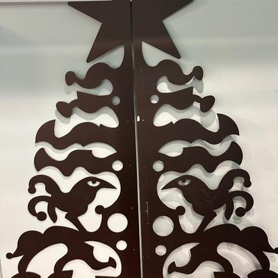 Drumm Metal Christmas Tree Sculpture (See Description)