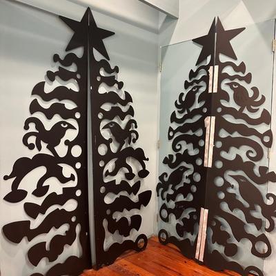 Drumm Metal Christmas Tree Sculpture (See Description)