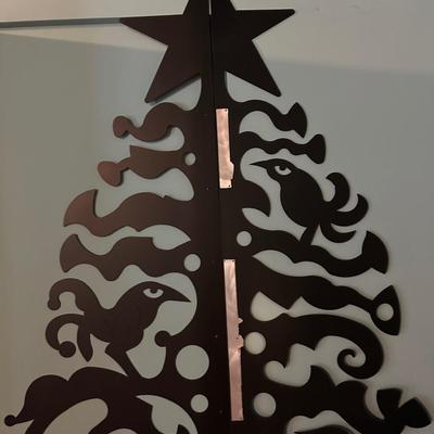 Drumm Metal Christmas Tree Sculpture (See Description)