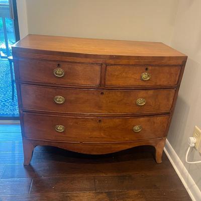 Antique Four Dovetailed Drawer Chest of Drawers (LR-MG)