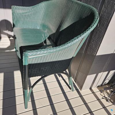 Outdoor Sofa, Coffee Table and Cushions (D-DW)