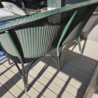 Outdoor Sofa, Coffee Table and Cushions (D-DW)