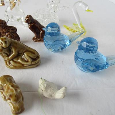 Lot of Miniature Vintage Glass and Wade Animals and Plastic Birds