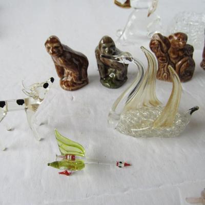 Lot of Miniature Vintage Glass and Wade Animals and Plastic Birds
