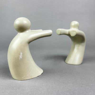 633 Ten Thousand Villages Handcrafted Stone "Friendly Push" Bookends