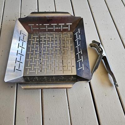 Grilling Utensils & Accessories (D-DW)