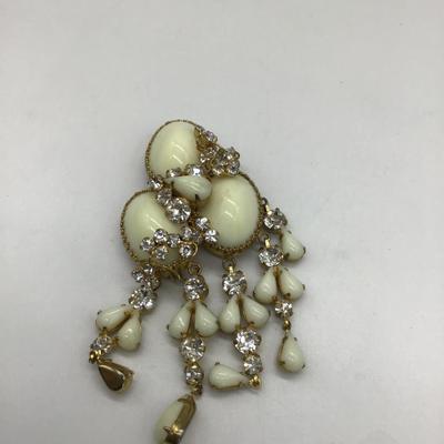 Vintage Rhinestones and stone brooch. Gorgeous. Great condition