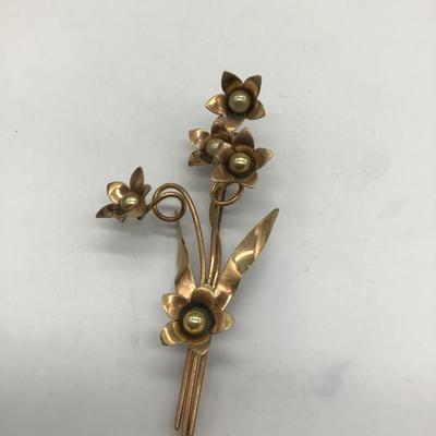 Vintage flower brooch