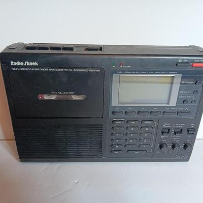Radio Shack AM/FM Stereo/ LW/SW Portable PLL Synthesized receiver with cassette recorder and NOA45 Earphones