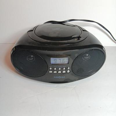 Insinga CD Boombox with AM/FM Tuner