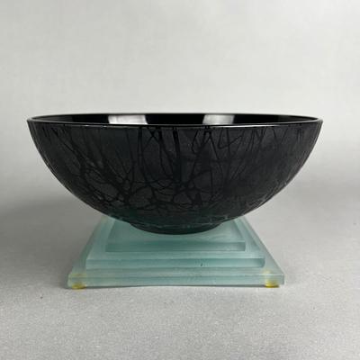 643 J. Anthony Atkins Art Glass Bowl Decor