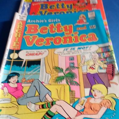 LOT 8 TWO BETTY AND VERONICA COMIC BOOKS