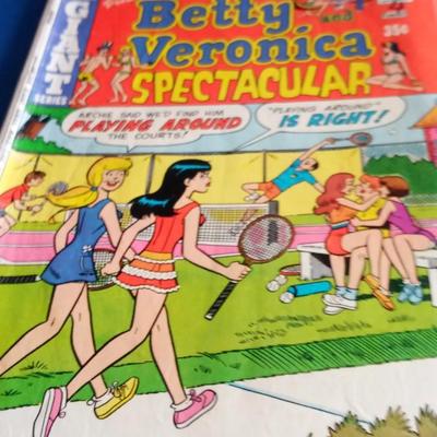 LOT 8 TWO BETTY AND VERONICA COMIC BOOKS