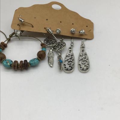 Southern earrings set