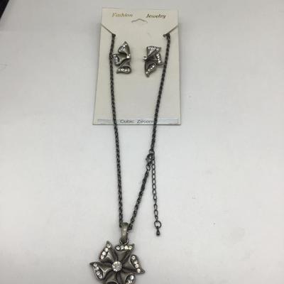 Cubic Zirconia necklace and earrings set
