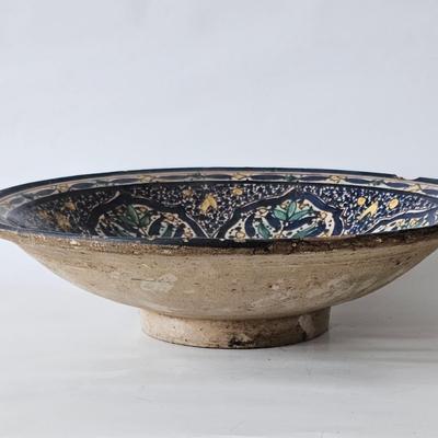 Antique Large Portuguese Glazed Centerpiece Bowl likely 17-19th c, unsigned and handpainted