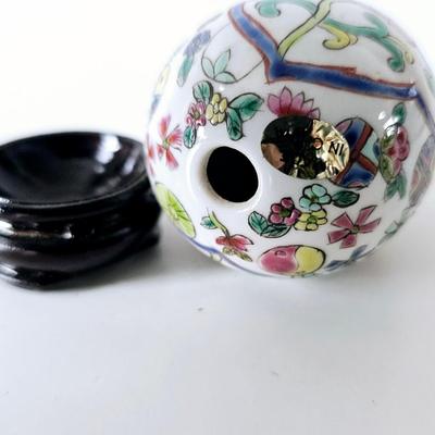 Decorative CloisonnÃ© Egg In Box Chinese
